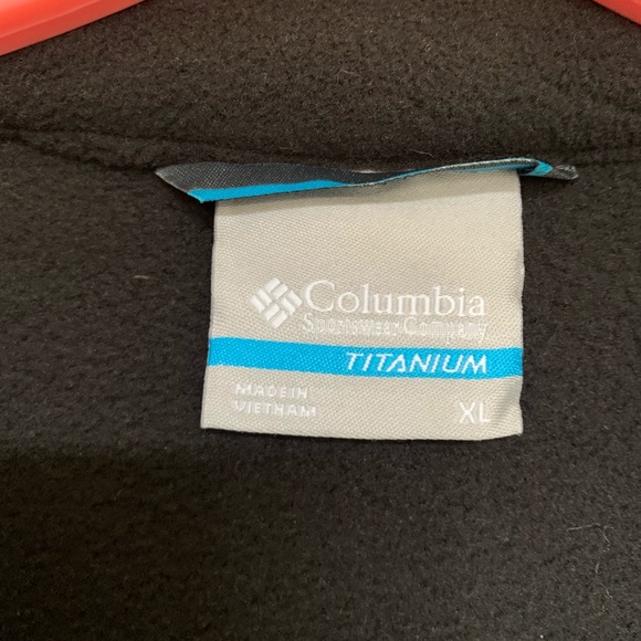 Columbia Titanium Fleece • NWT - Picture 4 of 4